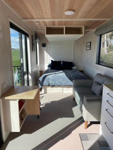 Boutique Tiny House - Te Anau Country Accommodation Kültér fotó