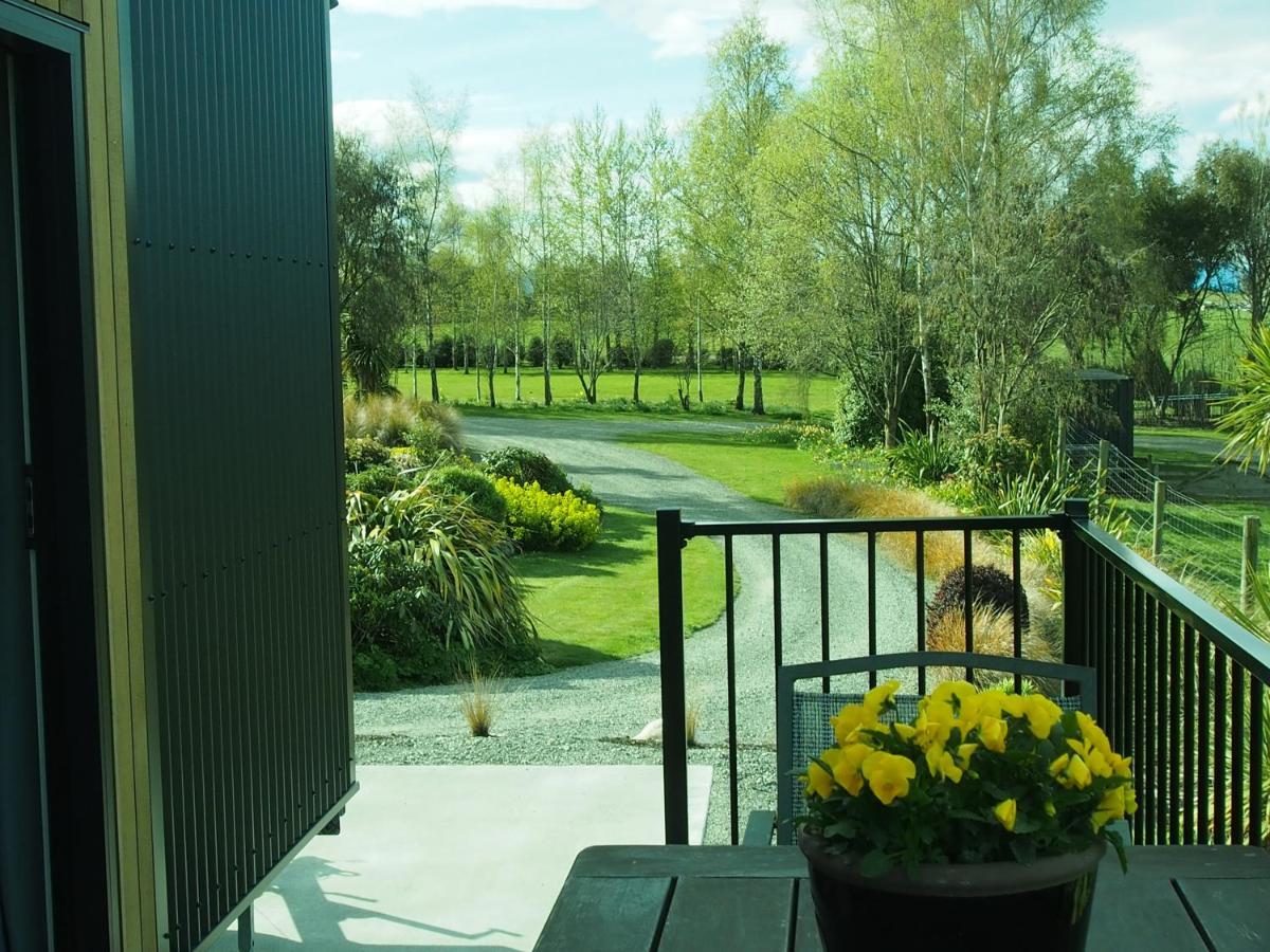 Boutique Tiny House - Te Anau Country Accommodation Kültér fotó